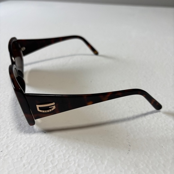 Guess Brown Tortoise Shell Sunglasses (Frames Only) - Picture 3 of 7